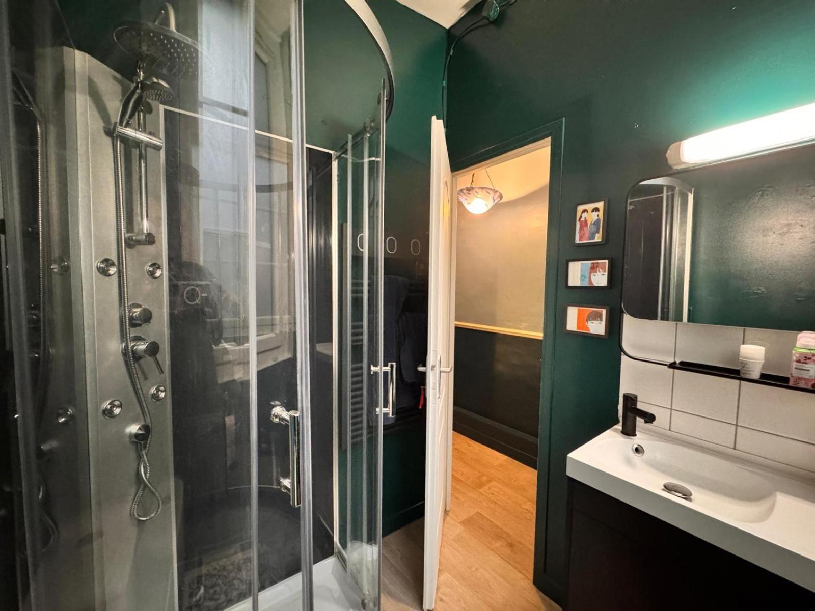 Logis Decaens Apartment ภายนอก รูปภาพ